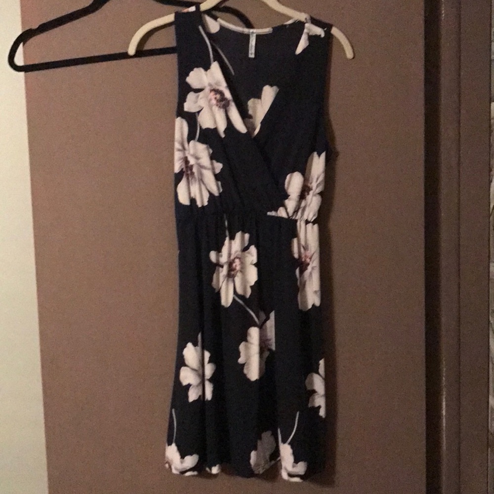 Navy and white floral dress from Pulse Boutique.